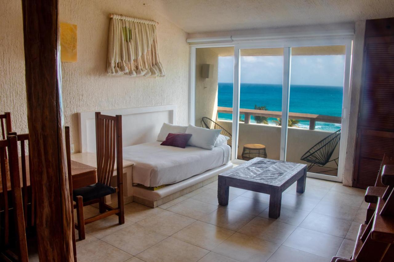 Rodero By Solymar Beach Front Condos In Hotel Zone 칸쿤 외부 사진