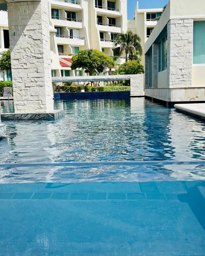 Rodero By Solymar Beach Front Condos In Hotel Zone 칸쿤 외부 사진