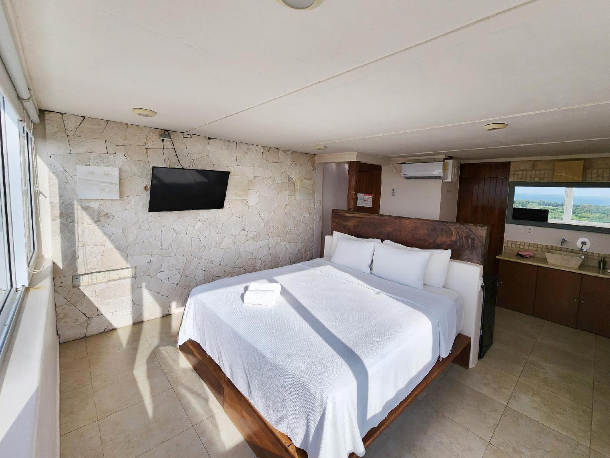 Rodero By Solymar Beach Front Condos In Hotel Zone 칸쿤 외부 사진