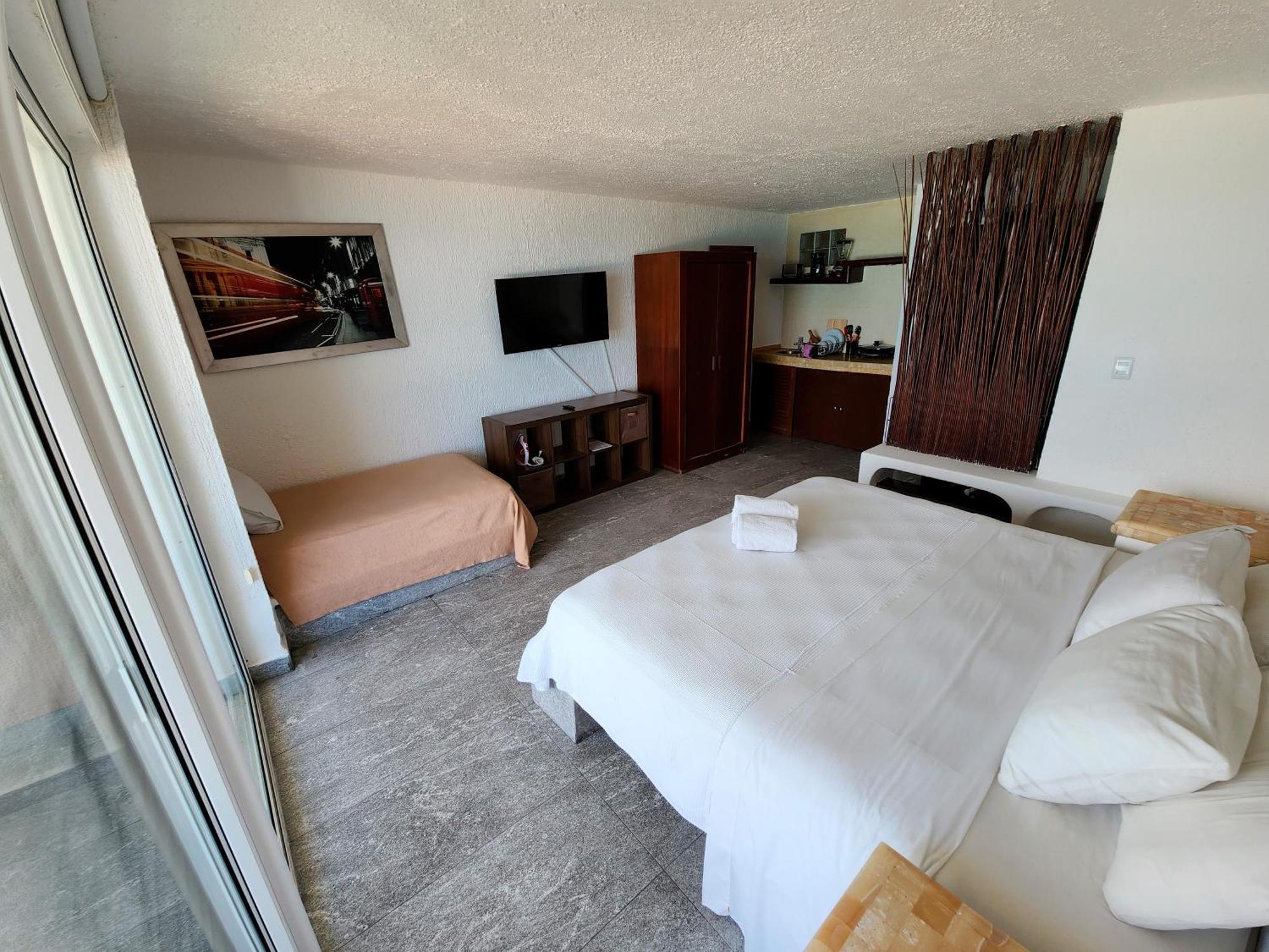 Rodero By Solymar Beach Front Condos In Hotel Zone 칸쿤 외부 사진