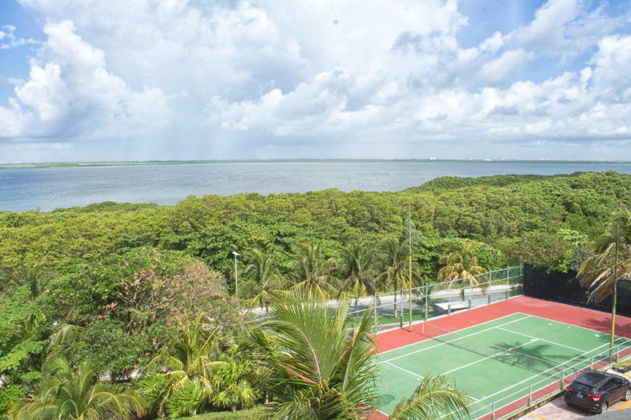 Rodero By Solymar Beach Front Condos In Hotel Zone 칸쿤 외부 사진