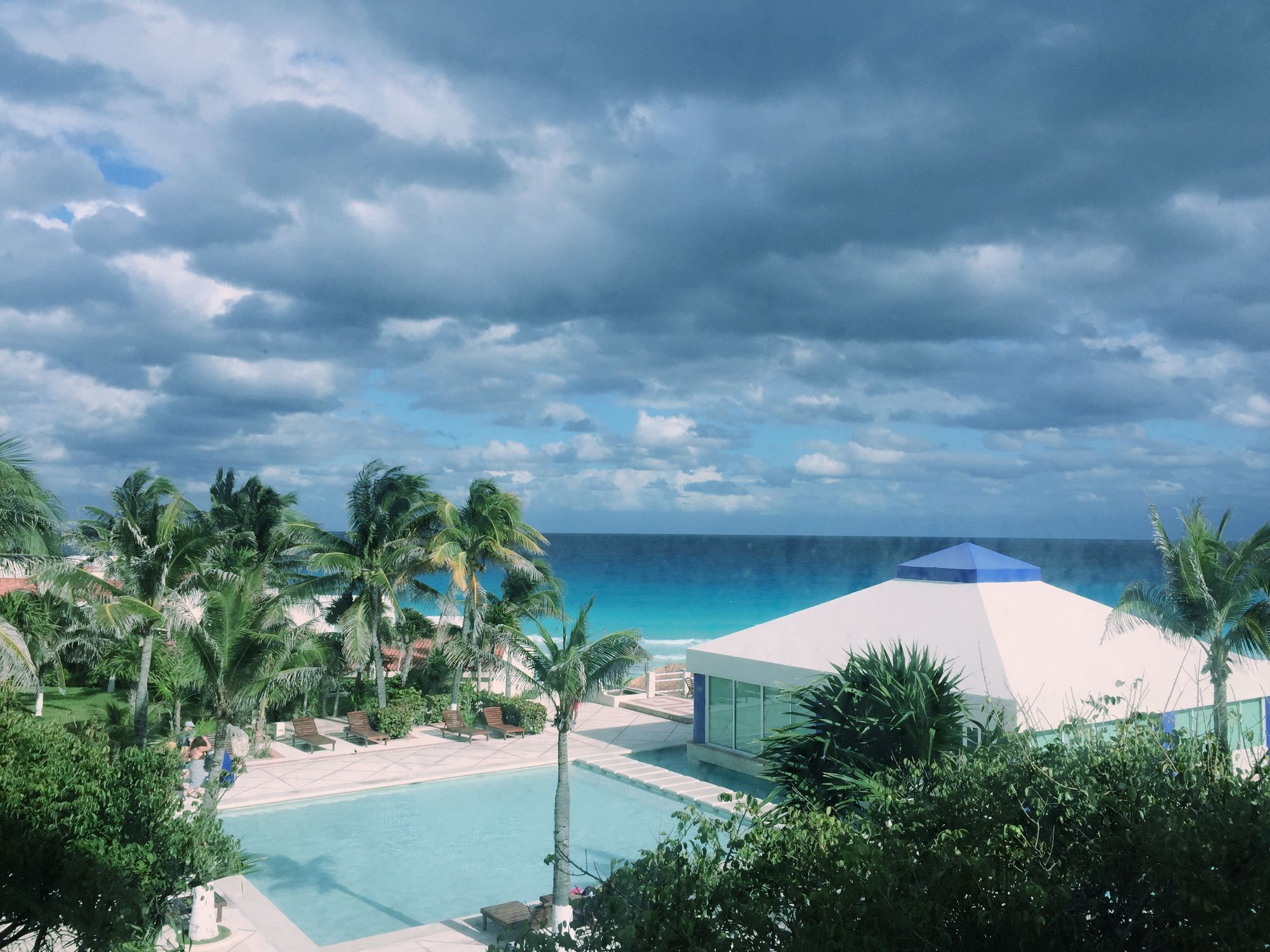 Rodero By Solymar Beach Front Condos In Hotel Zone 칸쿤 외부 사진
