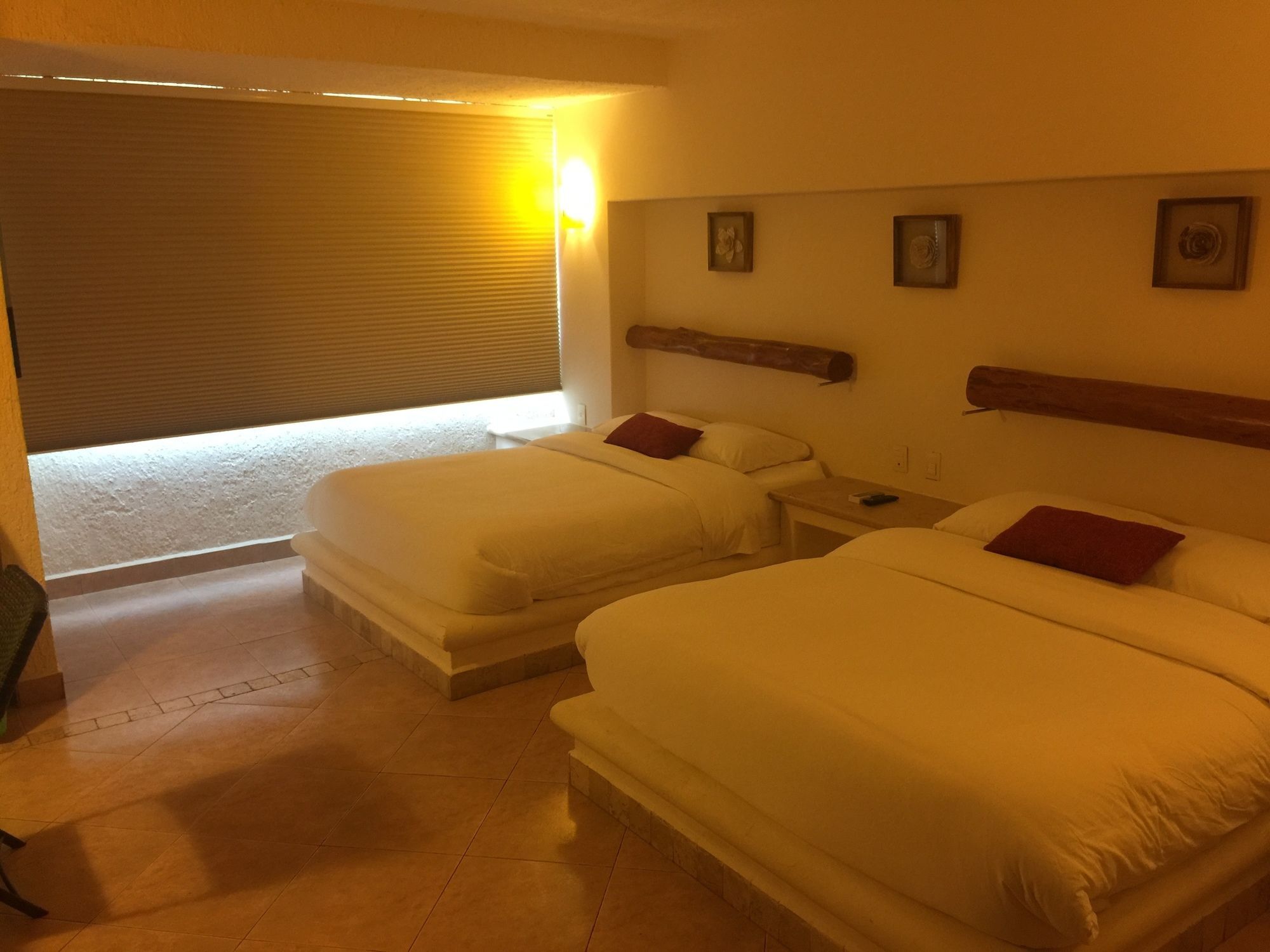 Rodero By Solymar Beach Front Condos In Hotel Zone 칸쿤 외부 사진